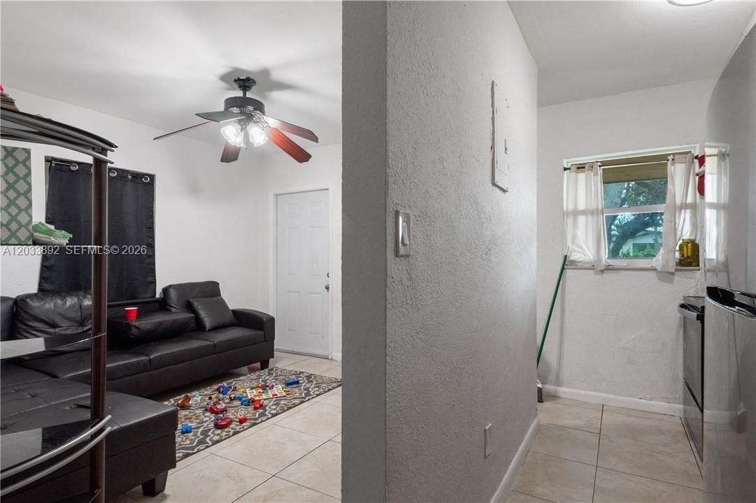 For Sale: $1,295,000 (0 beds, 0 baths, 3164 Square Feet)