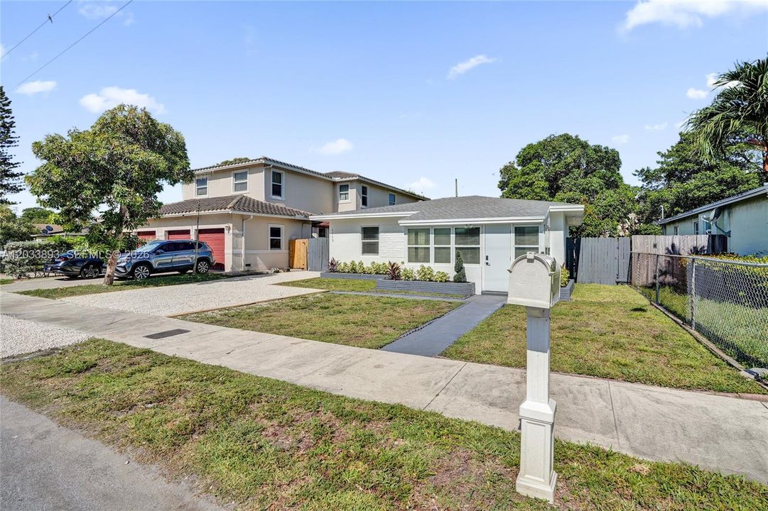 For Sale: $439,000 (2 beds, 1 baths, 0 Square Feet)