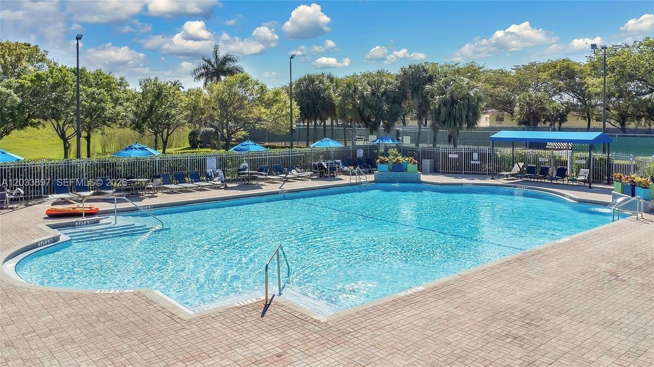 For Rent: $4,200 (3 beds, 2 baths, 1748 Square Feet)