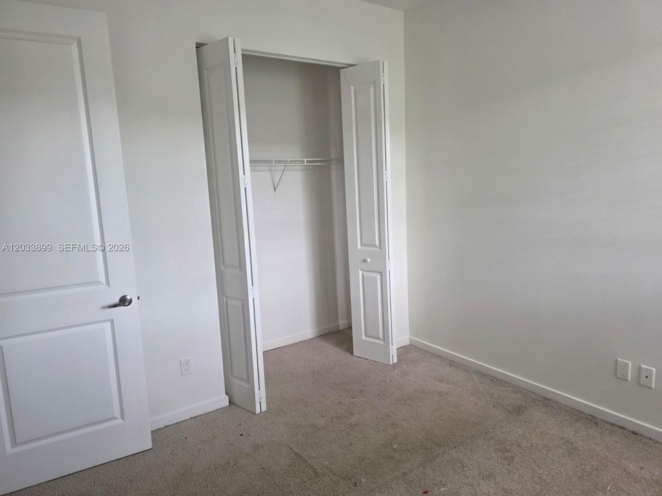 For Rent: $2,950 (3 beds, 2 baths, 1500 Square Feet)
