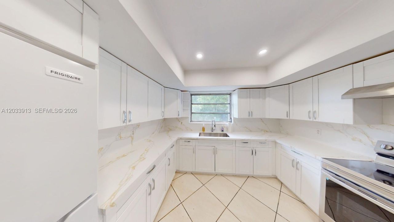 For Rent: $3,200 (2 beds, 2 baths, 0 Square Feet)