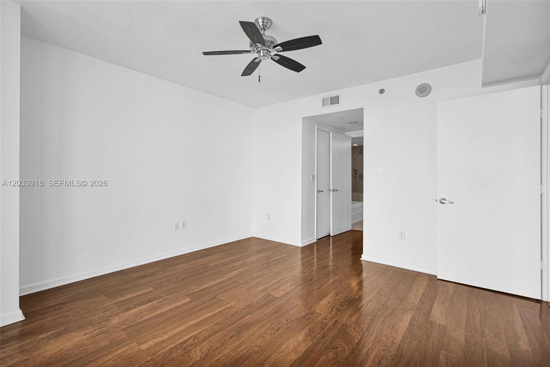 В аренду: $6,599 (3 спален, 2 ванн, 1789 Квадратных фут)