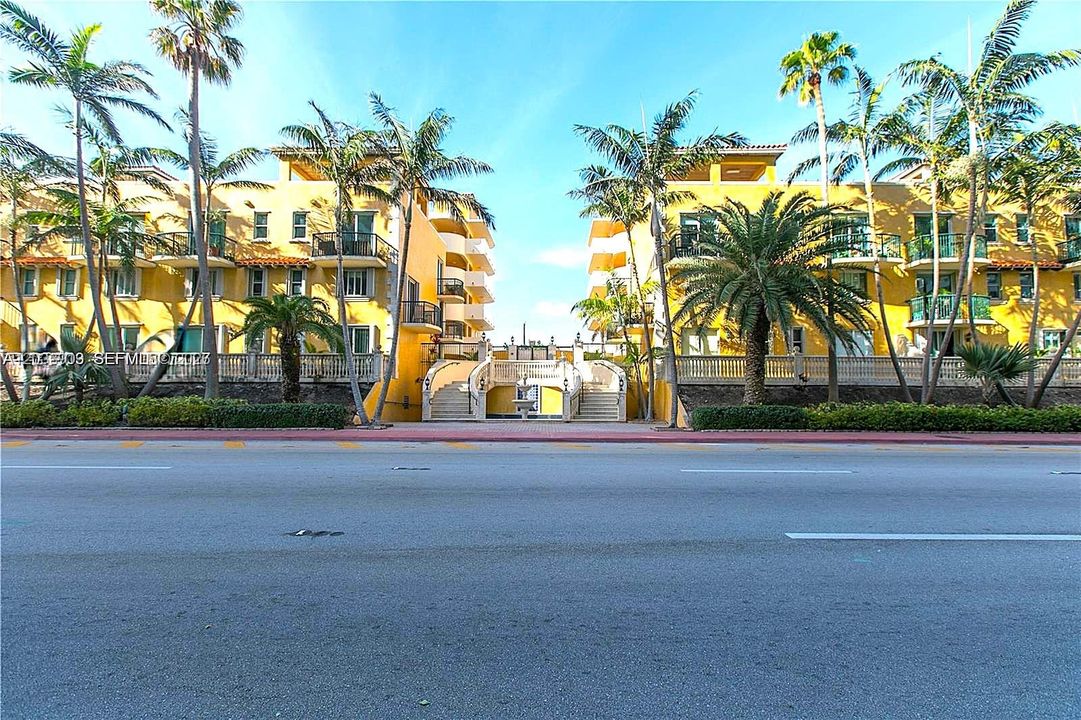 For Rent: $2,200 (1 beds, 1 baths, 750 Square Feet)