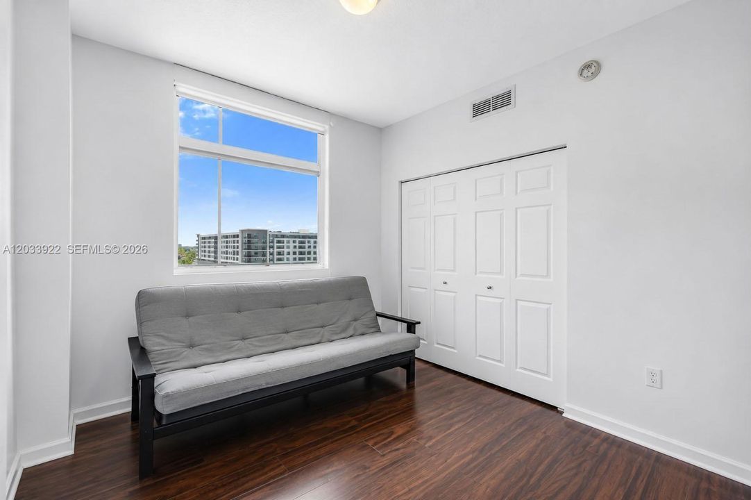 For Sale: $360,000 (3 beds, 2 baths, 1522 Square Feet)