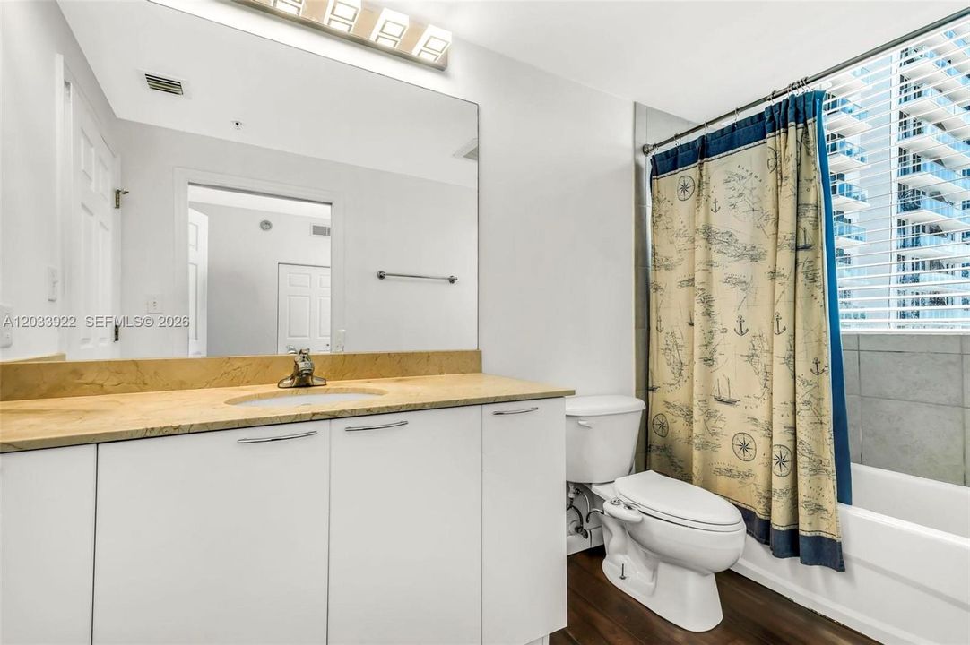 For Sale: $360,000 (3 beds, 2 baths, 1522 Square Feet)