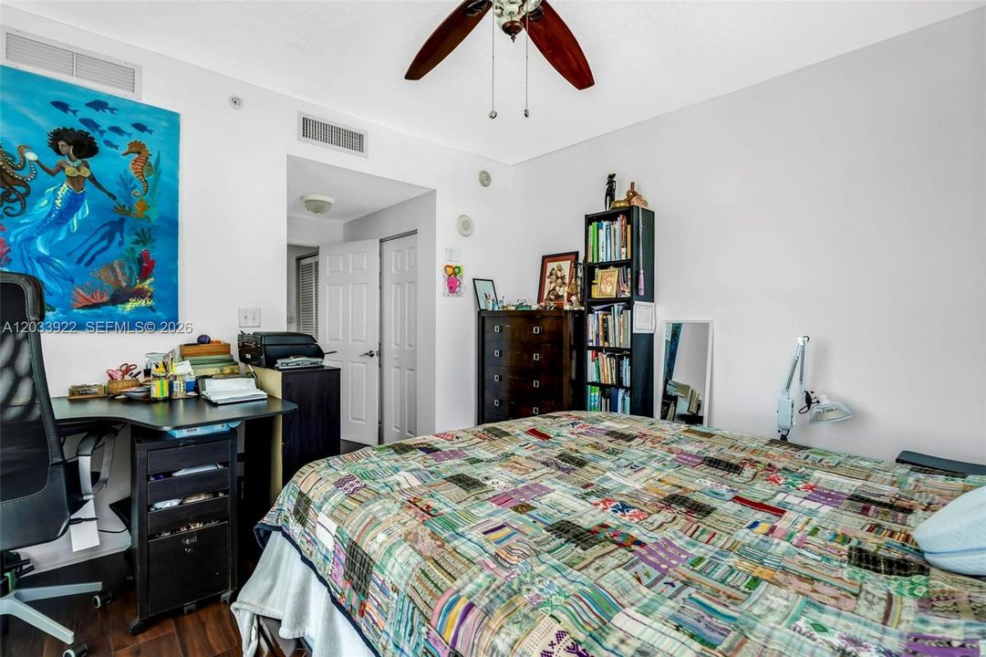 For Sale: $360,000 (3 beds, 2 baths, 1522 Square Feet)