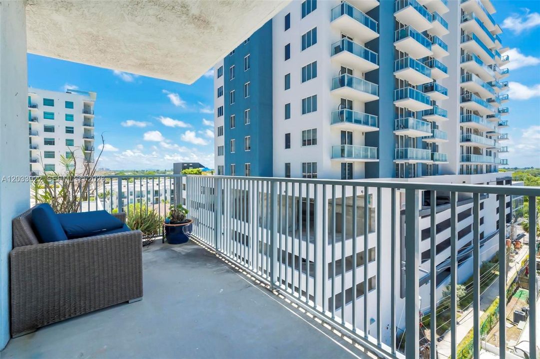 For Sale: $360,000 (3 beds, 2 baths, 1522 Square Feet)