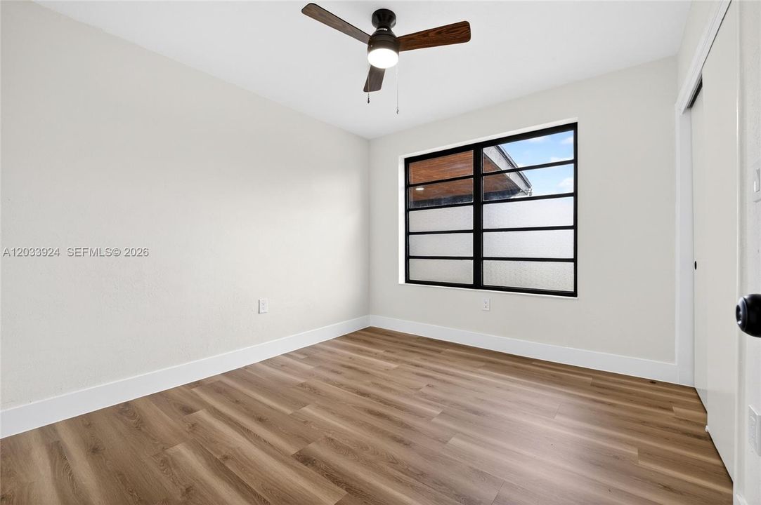 En Venta: $750,000 (6 camas, 4 baños, 2193 Pies cuadrados)