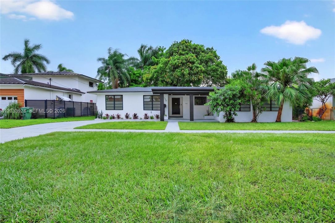 En Venta: $750,000 (6 camas, 4 baños, 2193 Pies cuadrados)