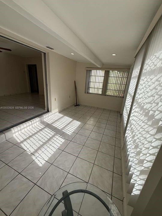 Bonus Room / 3 Bed