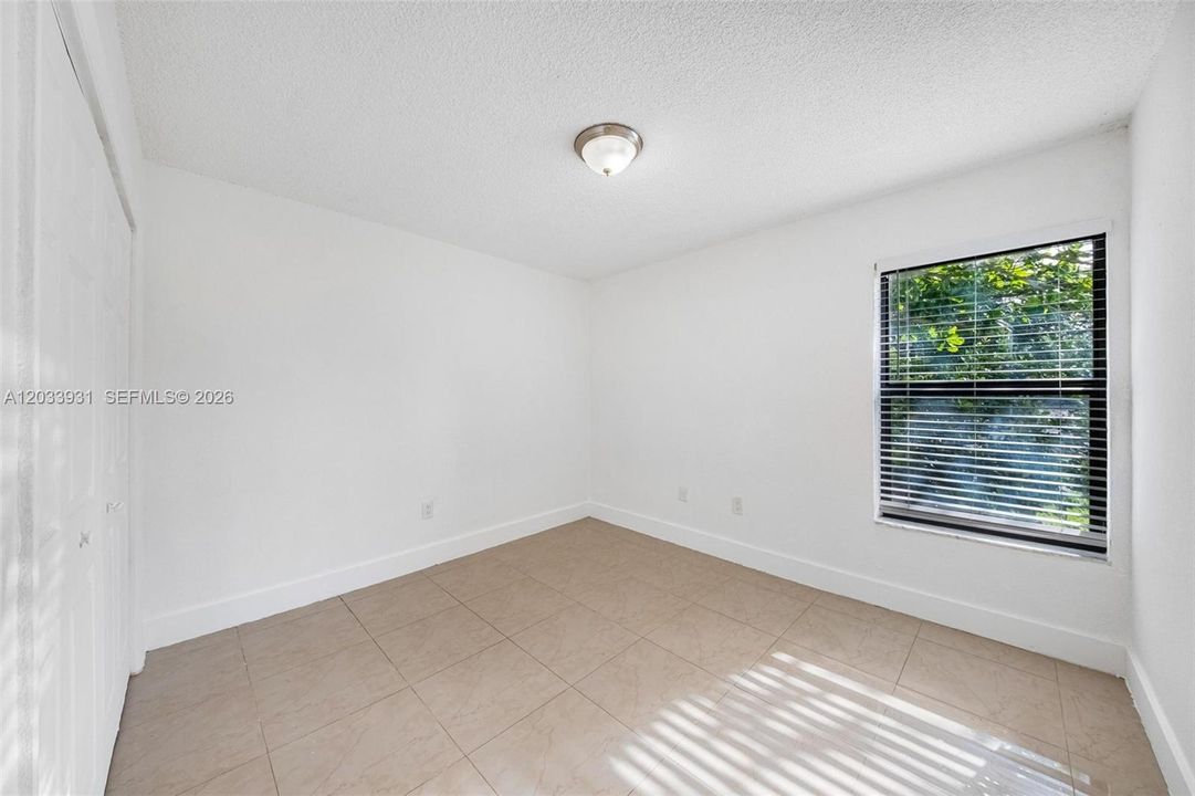 En Renta: $1,900 (2 camas, 1 baños, 13058 Pies cuadrados)