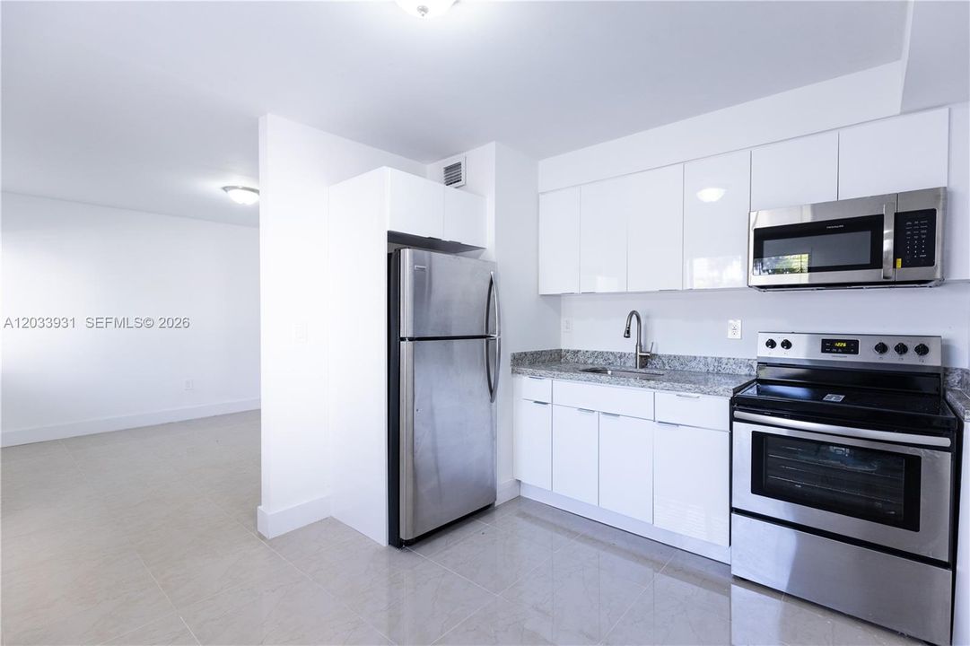 En Renta: $1,900 (2 camas, 1 baños, 13058 Pies cuadrados)