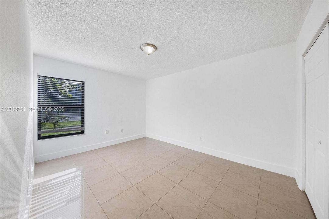 En Renta: $1,900 (2 camas, 1 baños, 13058 Pies cuadrados)