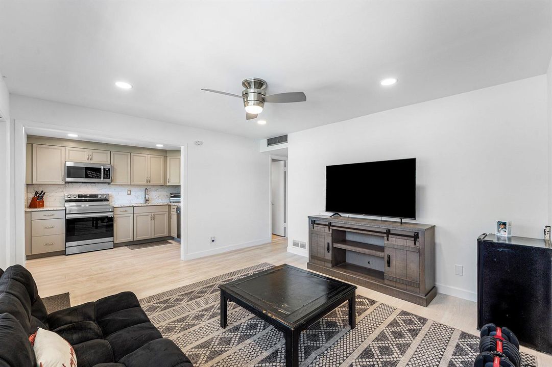 006-340Northwest19thStreet-2020-BocaRato