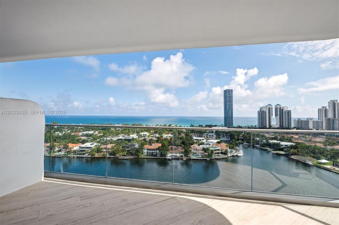 Private Master Bedroom Balcony