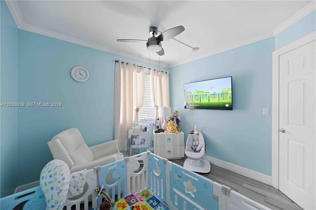 В аренду: $2,850 (3 спален, 2 ванн, 1090 Квадратных фут)