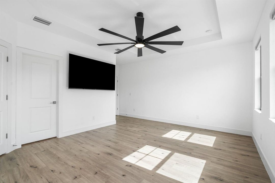 032-4455EAquaBellaLn-FtLauderdale-FL-333