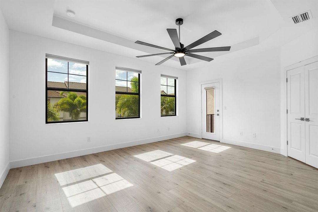 030-4455EAquaBellaLn-FtLauderdale-FL-333