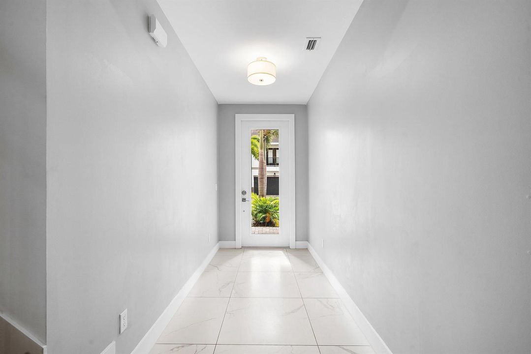 005-4455EAquaBellaLn-FtLauderdale-FL-333
