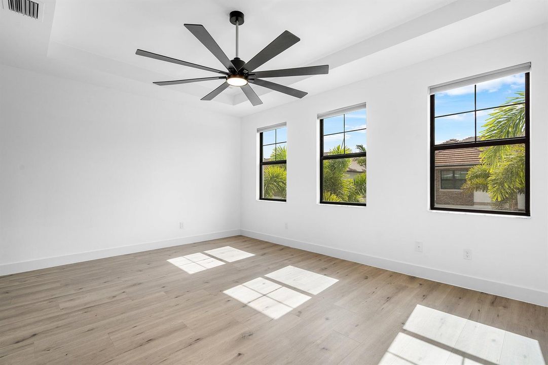 033-4455EAquaBellaLn-FtLauderdale-FL-333