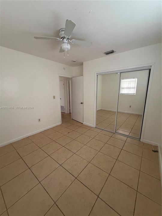 For Rent: $2,200 (2 beds, 1 baths, 750 Square Feet)