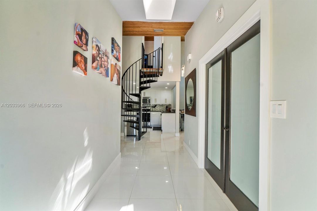 For Rent: $3,400 (4 beds, 2 baths, 1668 Square Feet)