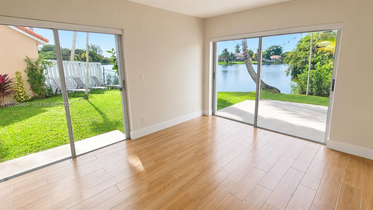 For Sale: $660,000 (3 beds, 2 baths, 1696 Square Feet)