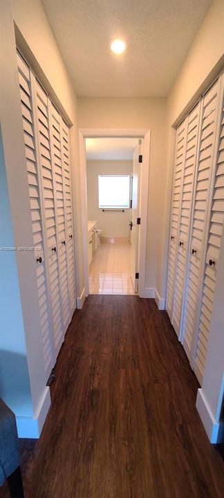 For Sale: $660,000 (3 beds, 2 baths, 1696 Square Feet)