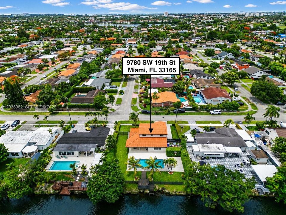 В аренду: $7,695 (4 спален, 3 ванн, 2239 Квадратных фут)
