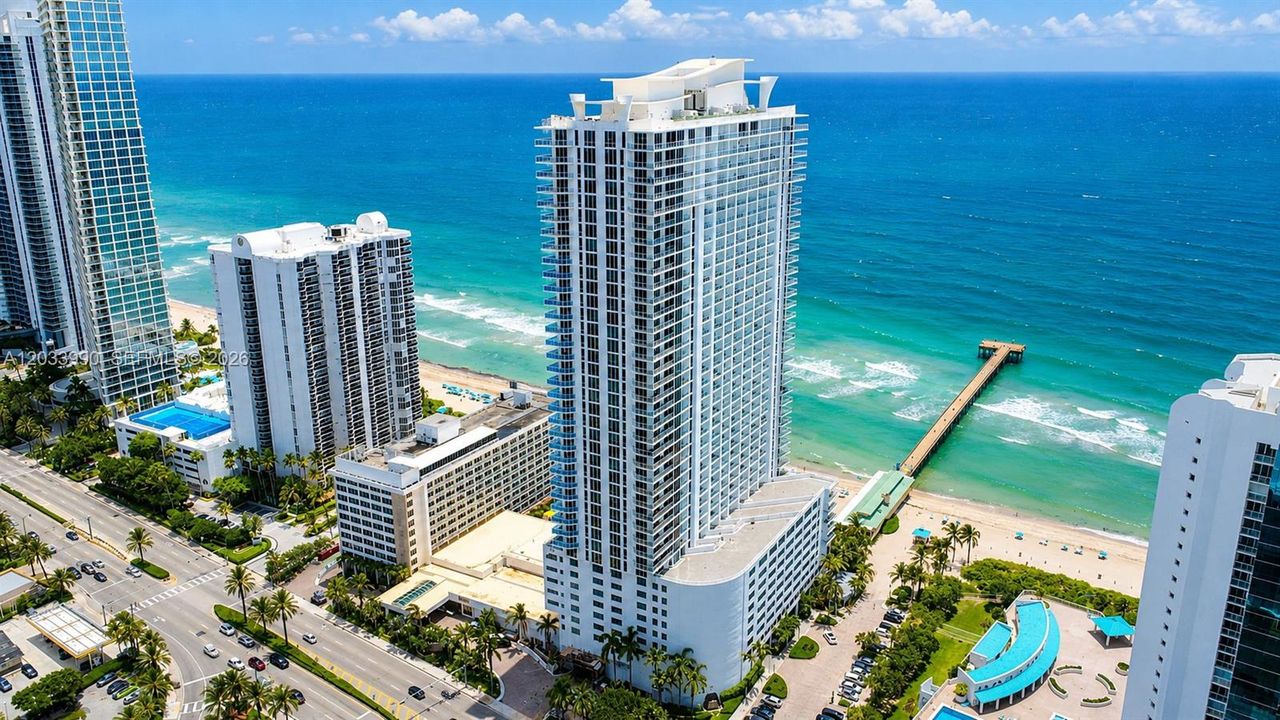 For Sale: $1,150,000 (2 beds, 2 baths, 1637 Square Feet)