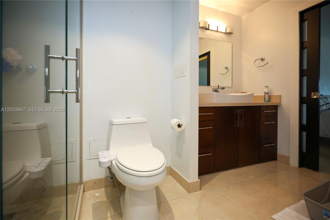 For Sale: $675,000 (2 beds, 2 baths, 1455 Square Feet)