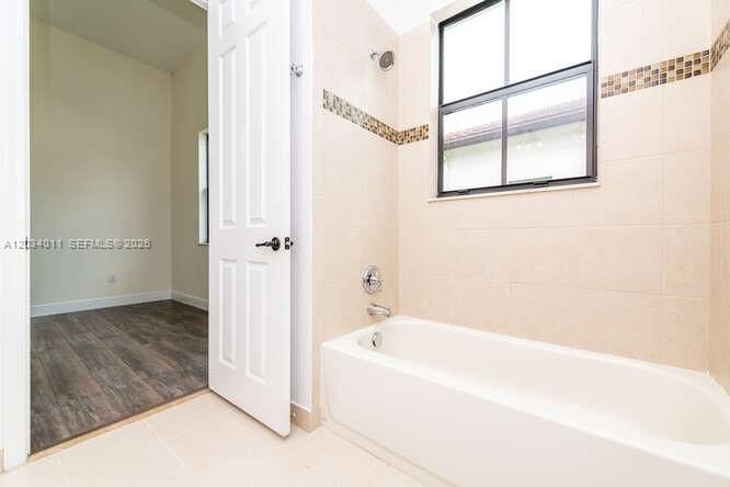 For Sale: $1,300,000 (4 beds, 3 baths, 3076 Square Feet)