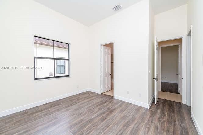 For Sale: $1,300,000 (4 beds, 3 baths, 3076 Square Feet)