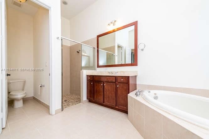 For Sale: $1,300,000 (4 beds, 3 baths, 3076 Square Feet)