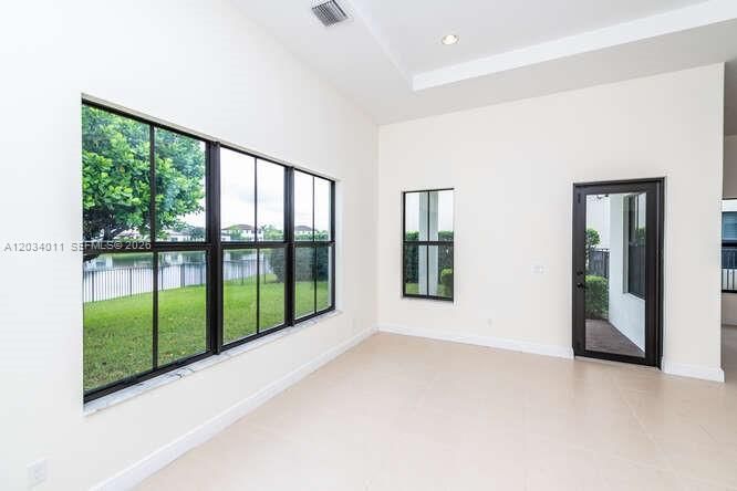 For Sale: $1,300,000 (4 beds, 3 baths, 3076 Square Feet)