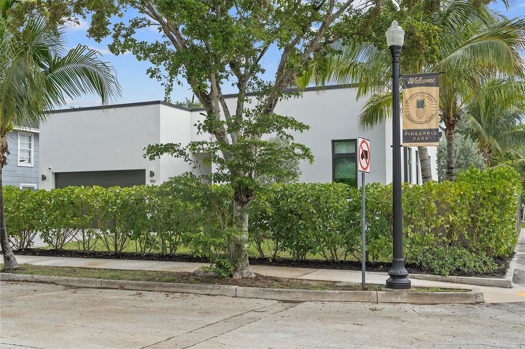 901 Upland Rd - 016
