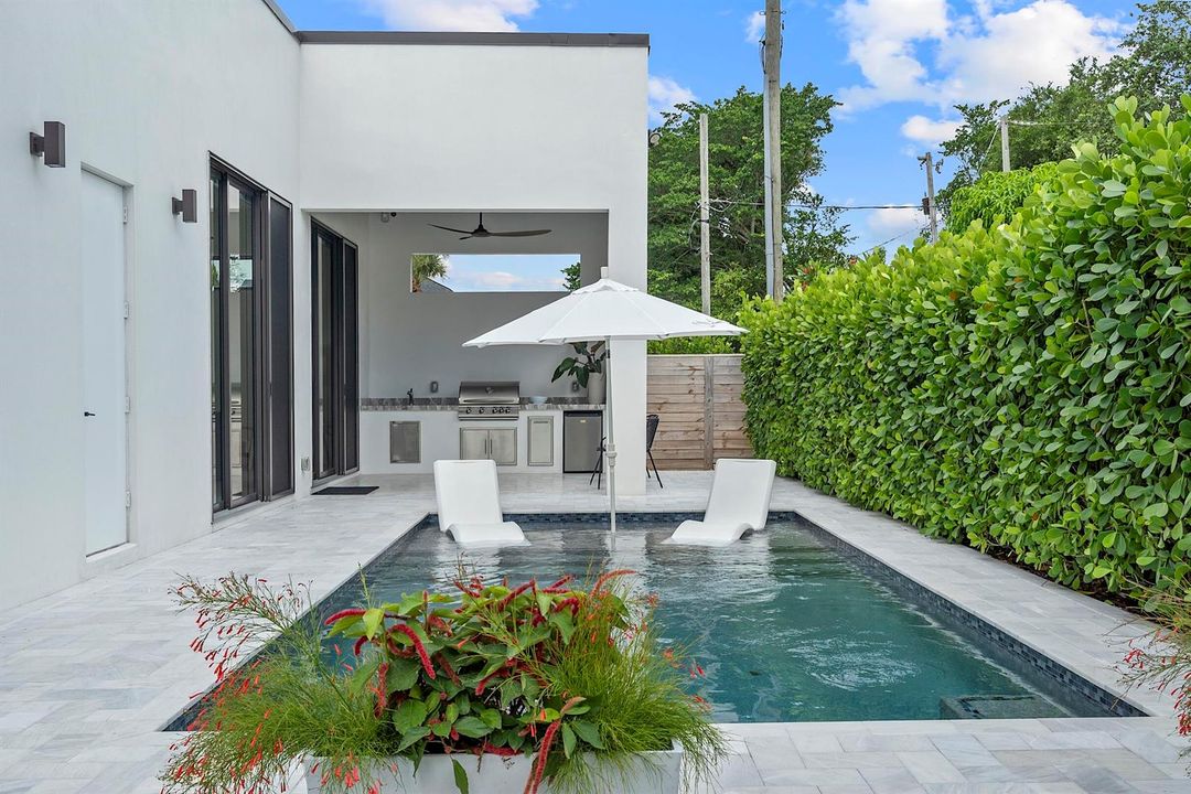 901 Upland Rd - 062