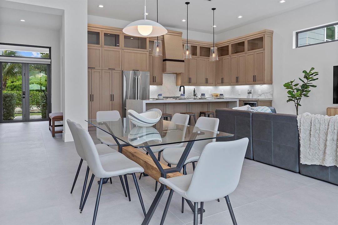 901 Upland Rd - 025