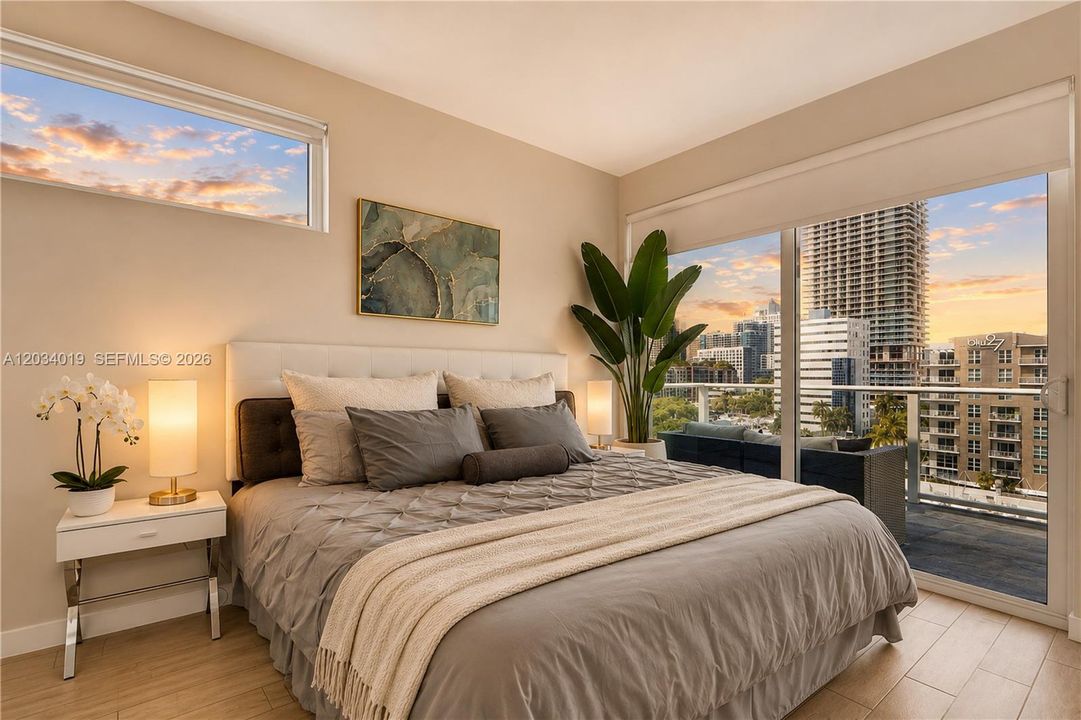 En Venta: $479,000 (2 camas, 2 baños, 814 Pies cuadrados)