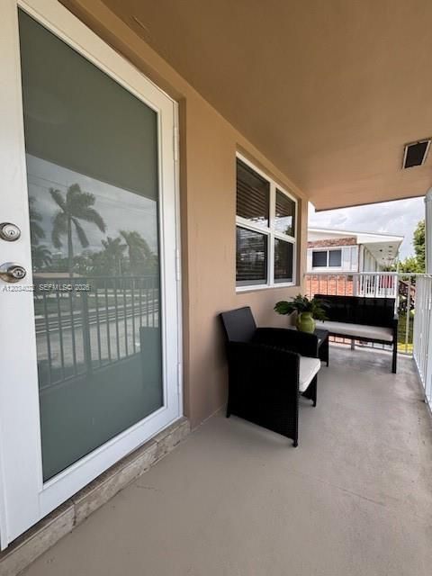 For Sale: $285,000 (2 beds, 1 baths, 1000 Square Feet)