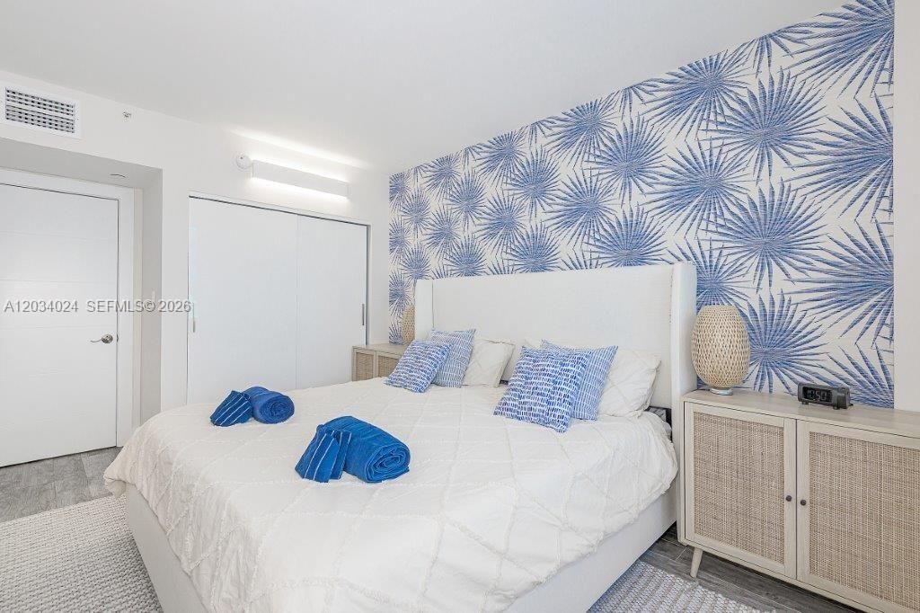 For Rent: $11,900 (2 beds, 2 baths, 1180 Square Feet)
