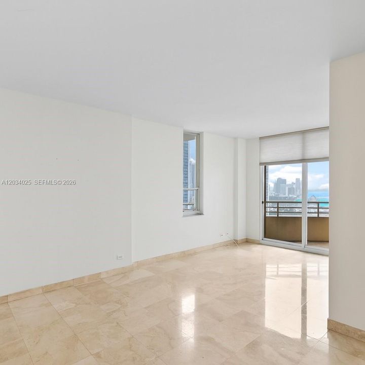 For Rent: $5,000 (2 beds, 2 baths, 1310 Square Feet)