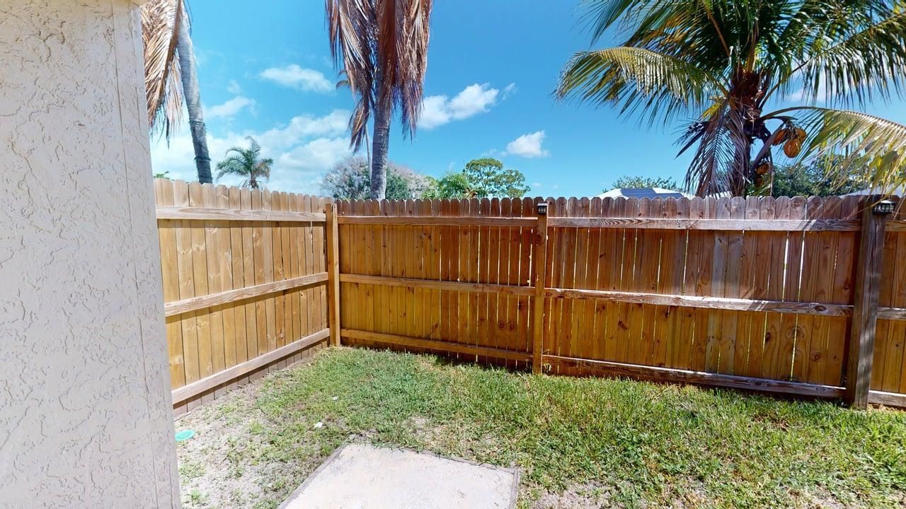 1901-SE-Dock-St-06052026_165917