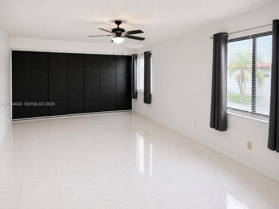 В аренду: $2,950 (3 спален, 2 ванн, 1378 Квадратных фут)
