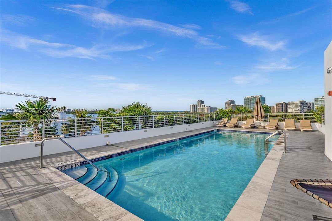 For Rent: $7,000 (2 beds, 2 baths, 1150 Square Feet)