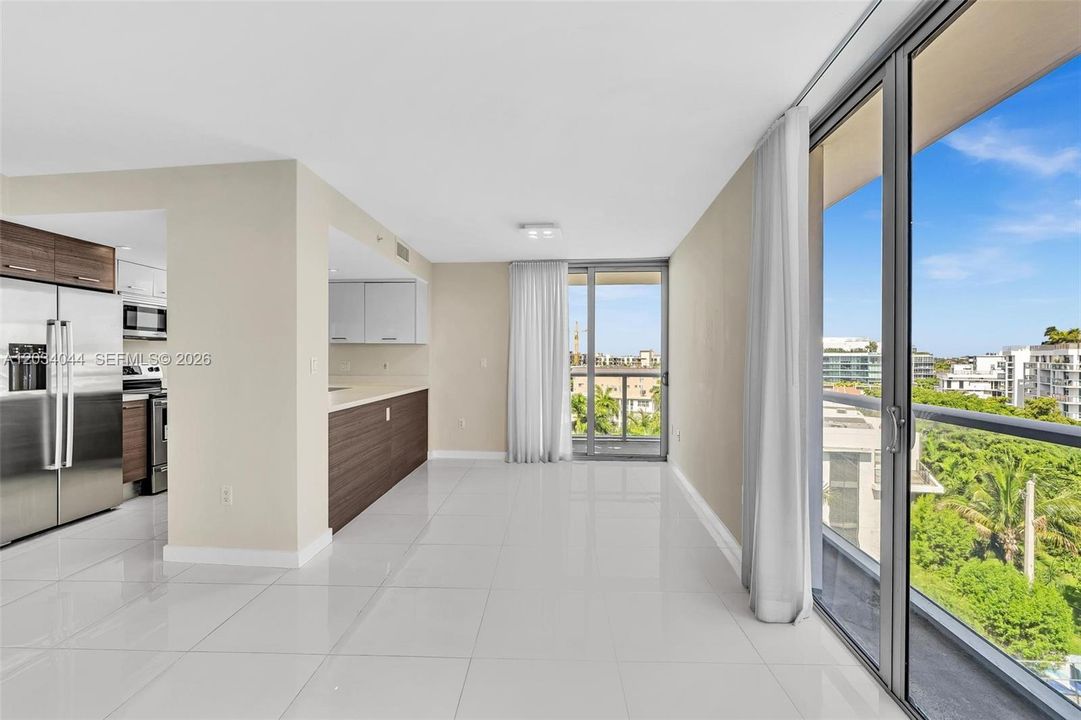 For Rent: $7,000 (2 beds, 2 baths, 1150 Square Feet)