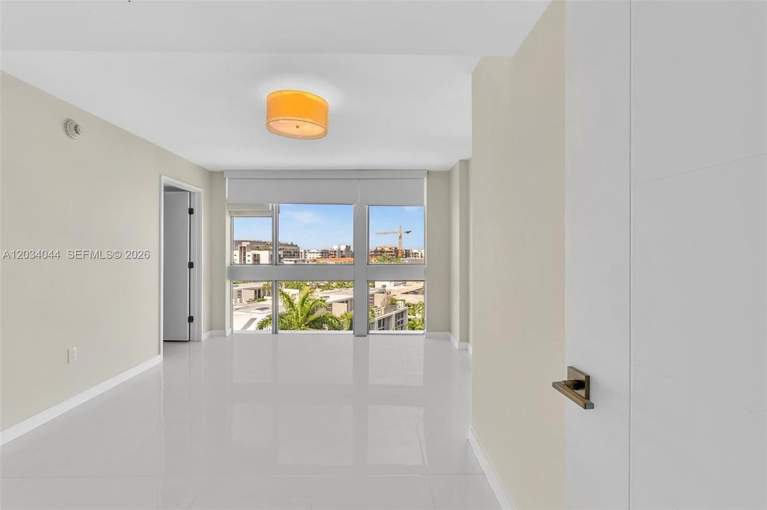 For Rent: $7,000 (2 beds, 2 baths, 1150 Square Feet)