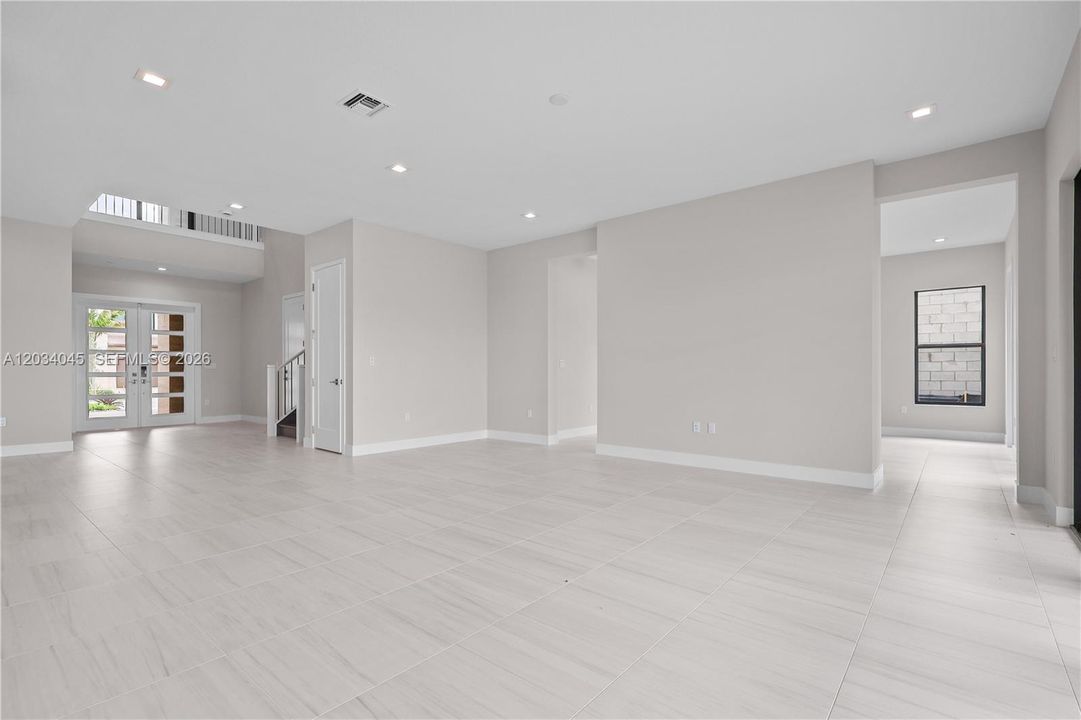 For Sale: $3,100,000 (5 beds, 5 baths, 0 Square Feet)