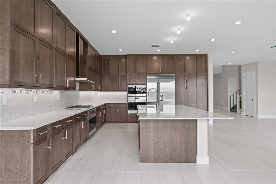 For Sale: $3,100,000 (5 beds, 5 baths, 0 Square Feet)
