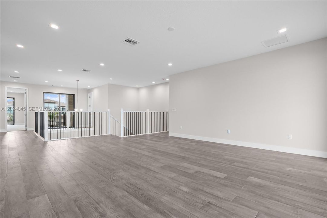 For Sale: $3,100,000 (5 beds, 5 baths, 0 Square Feet)